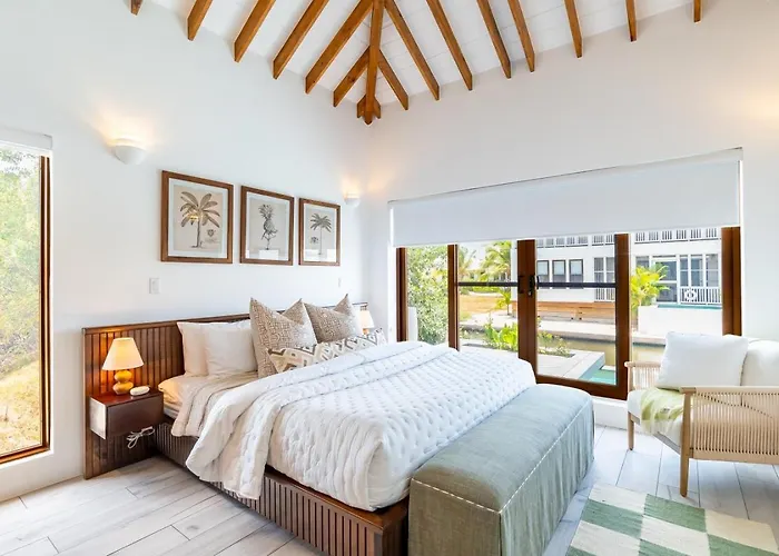 Tropical Vida And Mistico Club Boat Shuttle Villa *