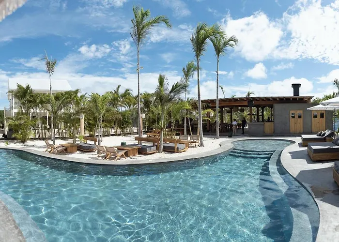Tropical Vida And Mistico Club Boat Shuttle