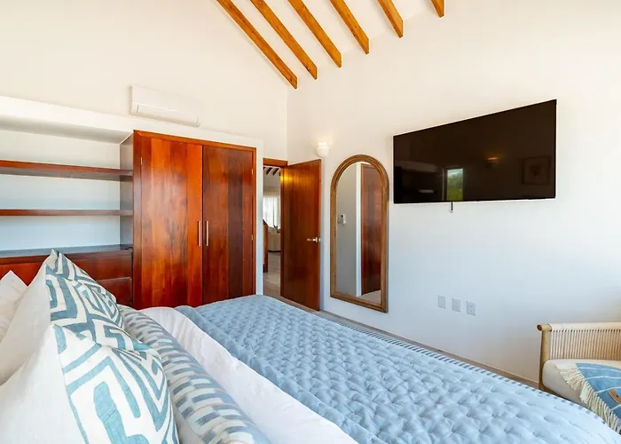 Tropical Vida And Mistico Club Boat Shuttle Villa *
